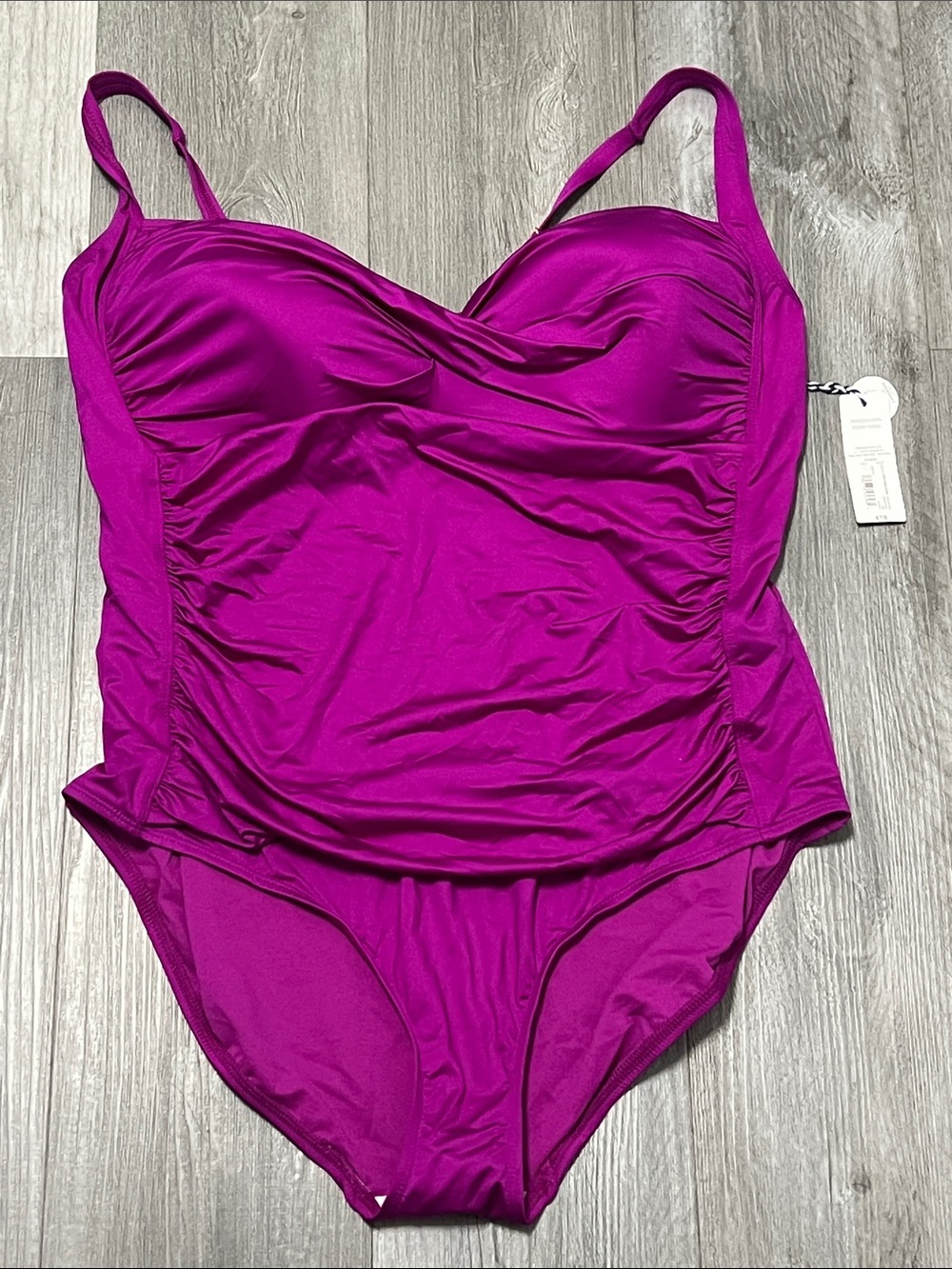 Sonnet Shores  woman’s one Piece swimsuit / magenta / tummy control/size 22W NWT
